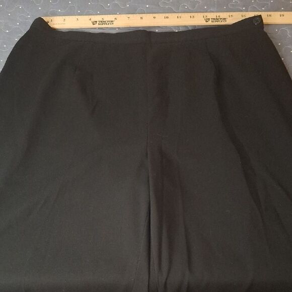 Laura Ashley Women's Black Pants - Picture 2 of 8